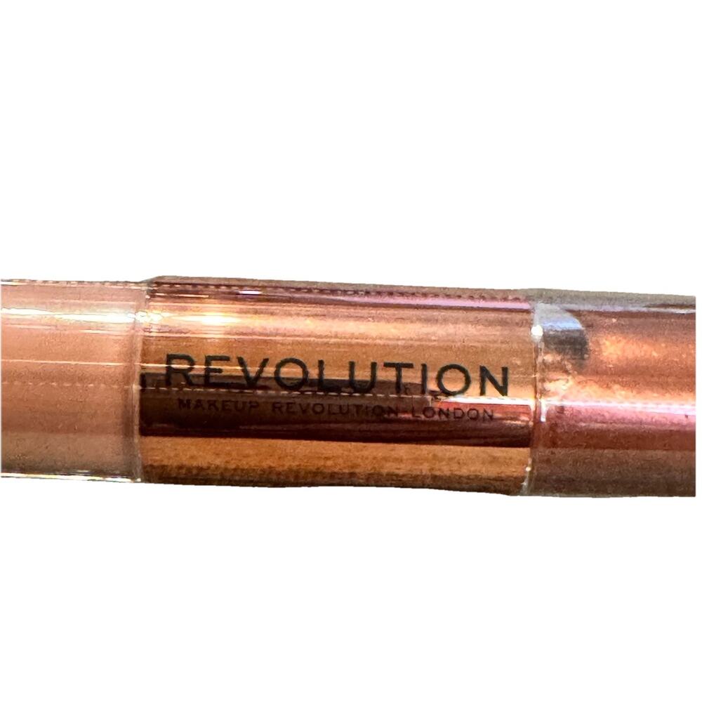 Revolution Double Up Liquid Eye Shadow in Infatuate Full Size New - Picture 2 of 5